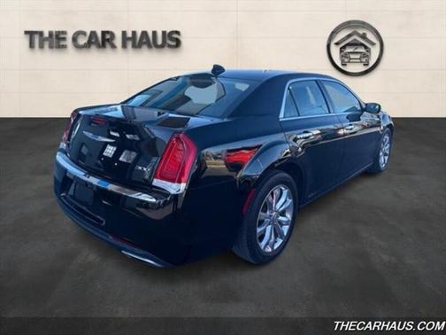 2018 Chrysler 300 Limited