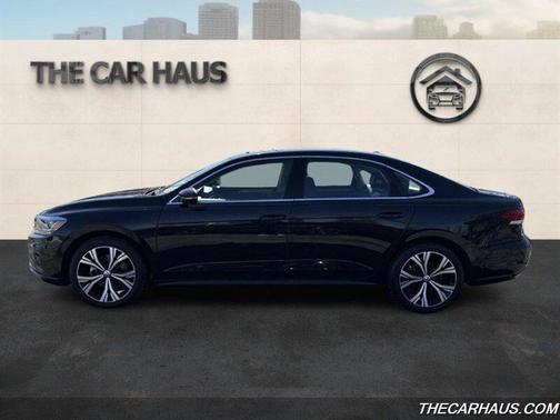 2022 Volkswagen Passat 2.0T SE