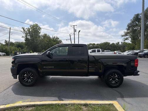 Black 2017 Chevrolet Silverado 1500 Custom