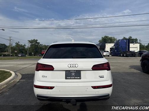 2018 Audi Q5 2.0T Premium Plus