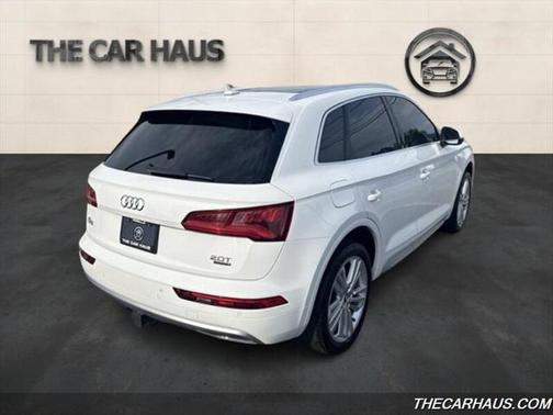 2018 Audi Q5 2.0T Premium Plus