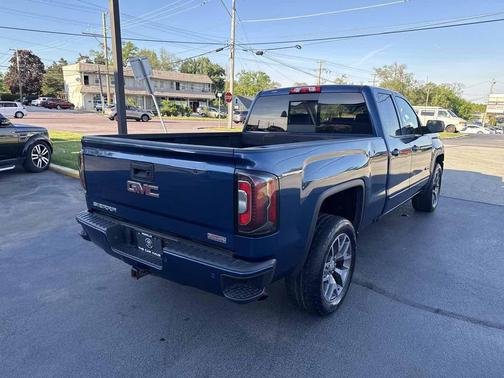 Stone Blue Metallic 2017 GMC Sierra 1500 SLT