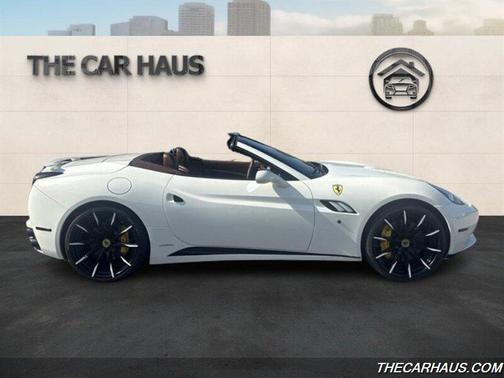 2012 Ferrari California Base