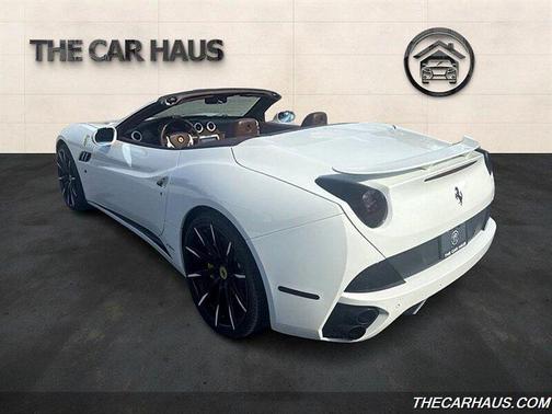 2012 Ferrari California Base