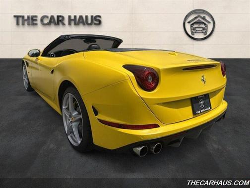 2015 Ferrari California T