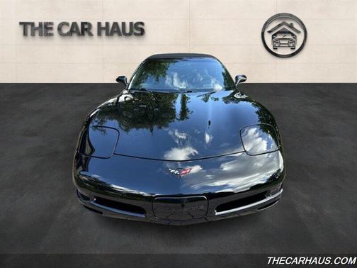 2004 Chevrolet Corvette Base