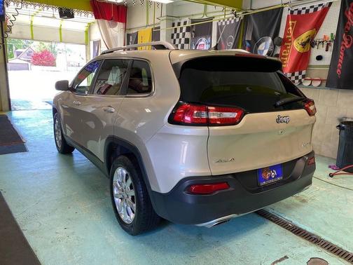 Cashmere Pearlcoat 2015 Jeep Cherokee Limited