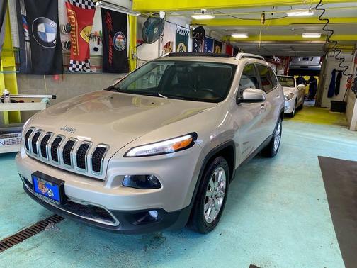 Cashmere Pearlcoat 2015 Jeep Cherokee Limited