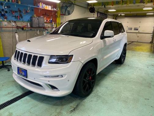 2016 Jeep Grand Cherokee SRT