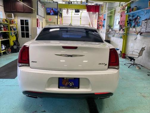 2015 Chrysler 300 S