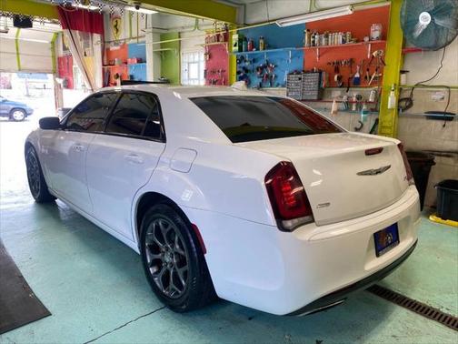 2015 Chrysler 300 S