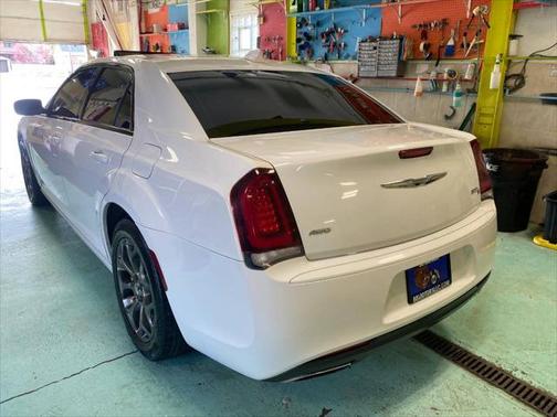 2015 Chrysler 300 S