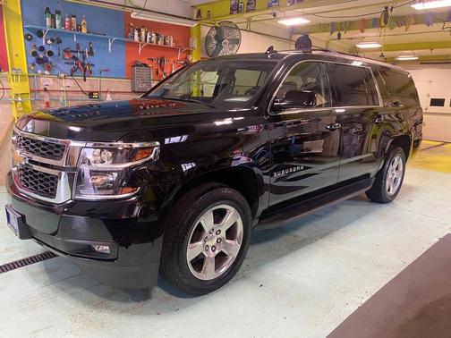 2016 Chevrolet Suburban LT