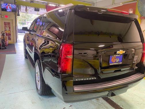 2016 Chevrolet Suburban LT
