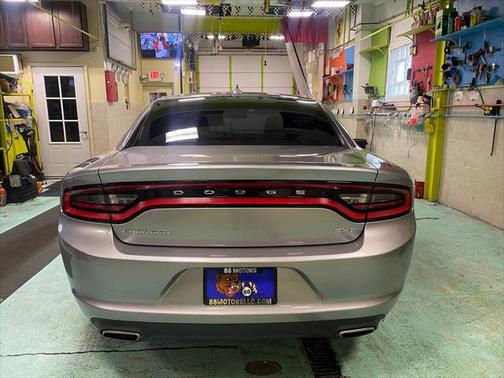 2016 Dodge Charger SXT