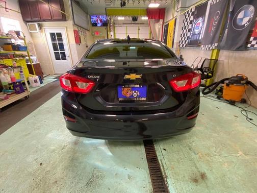 2016 Chevrolet Cruze LT Auto