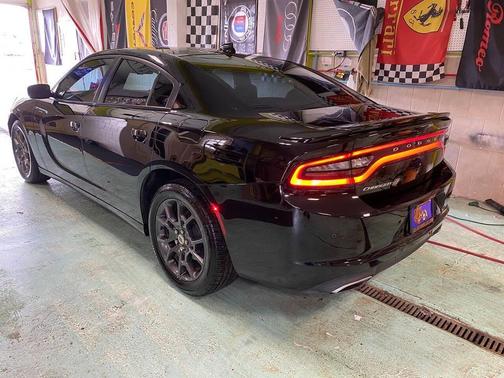 Pitch Black Clearcoat 2018 Dodge Charger GT