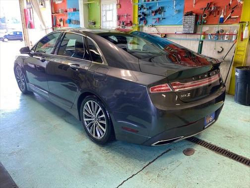 2017 Lincoln MKZ Premiere