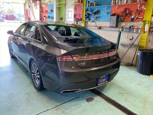 2017 Lincoln MKZ Premiere