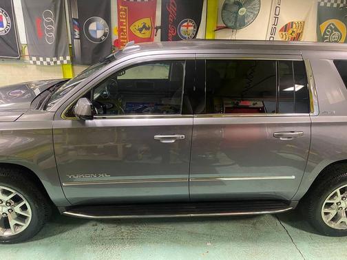 2018 GMC Yukon XL SLE