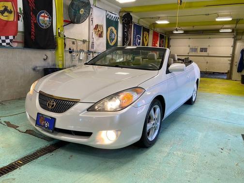 Arctic Frost Pearl 2006 Toyota Camry Solara SLE V6
