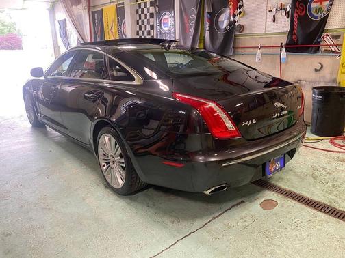 Stratus Gray Metallic 2013 Jaguar XJ L Portfolio