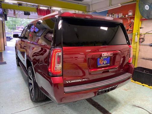 2018 GMC Yukon XL SLT