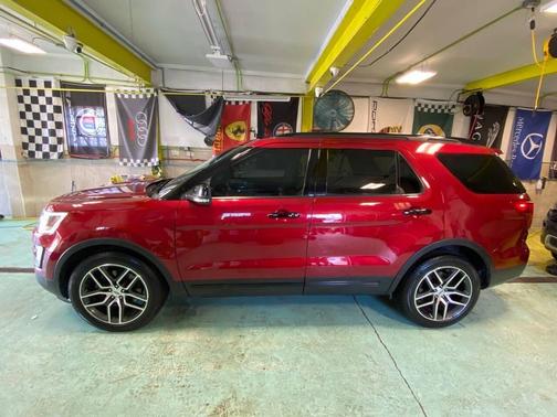 Ruby Red Metallic Tinted Clearcoat 2016 Ford Explorer Sport