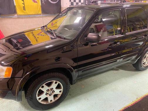 2003 Ford Escape Limited