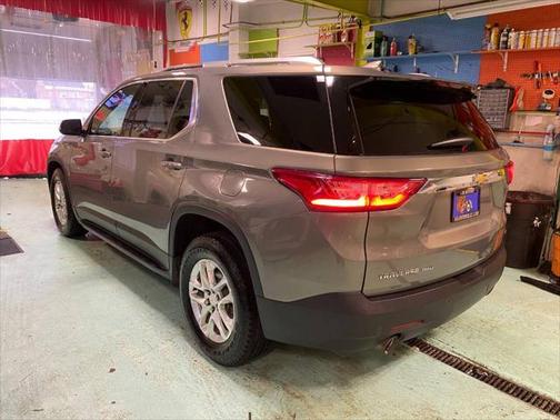 2018 Chevrolet Traverse LT Cloth