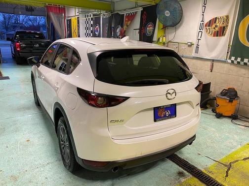 2017 Mazda CX-5 Sport