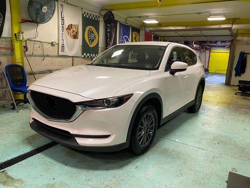 2017 Mazda CX-5 Sport