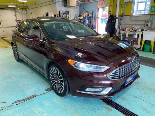 2017 Ford Fusion SE