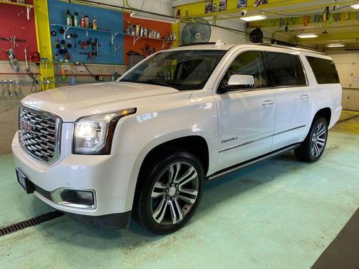 2020 GMC Yukon XL Denali