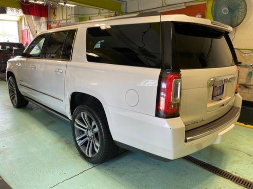 2020 GMC Yukon XL Denali