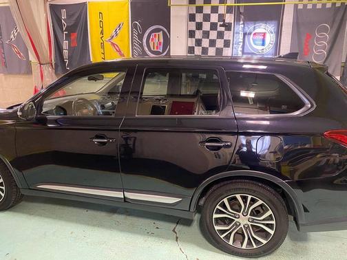 2017 Mitsubishi Outlander SE