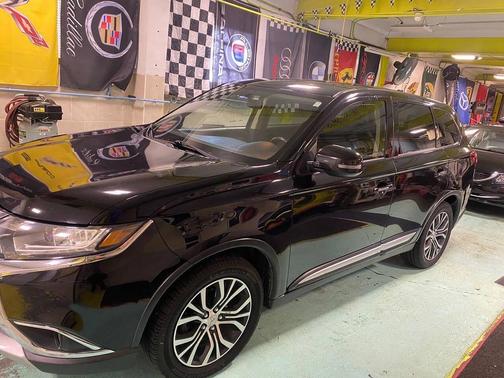 2017 Mitsubishi Outlander SE