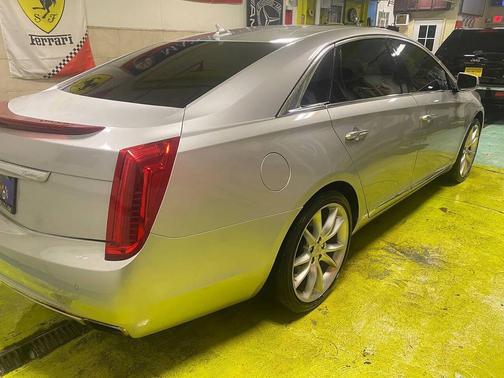 2013 Cadillac XTS Premium