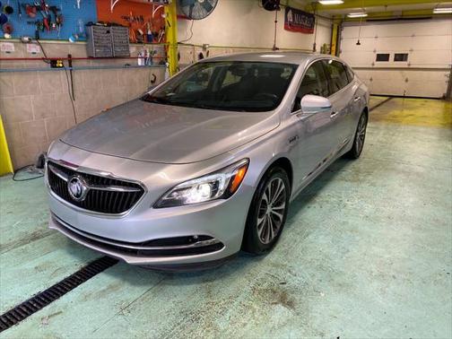 2017 Buick LaCrosse Essence