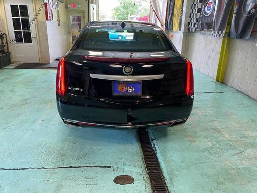 Black Diamond Tricoat 2015 Cadillac XTS Luxury