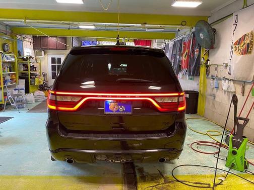 Brilliant Black Crystal Pearlcoat 2015 Dodge Durango R/T