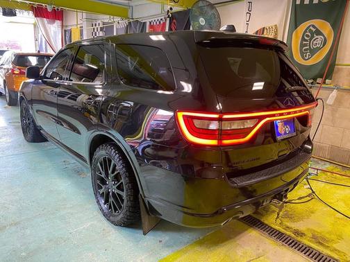 Brilliant Black Crystal Pearlcoat 2015 Dodge Durango R/T