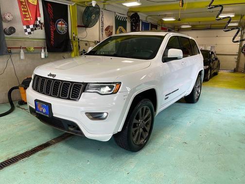 Bright White Clearcoat 2016 Jeep Grand Cherokee Limited