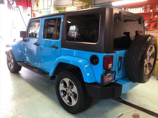 2017 Jeep Wrangler Unlimited Sahara