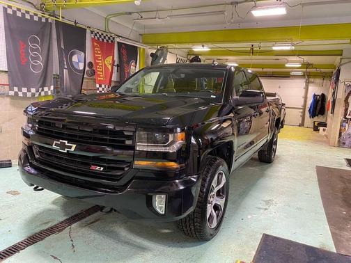 2017 Chevrolet Silverado 1500 2LT