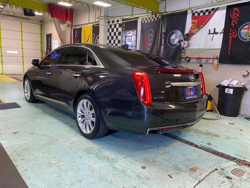 Graphite Metallic 2015 Cadillac XTS Luxury