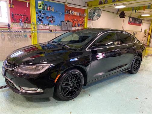 2015 Chrysler 200 C