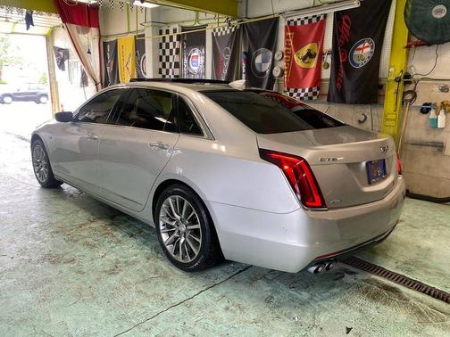 Radiant Silver Metallic 2017 Cadillac CT6 3.6L Luxury