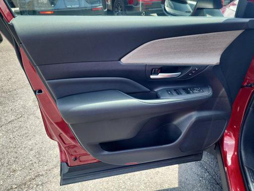 2025 Toyota Grand Highlander Limited