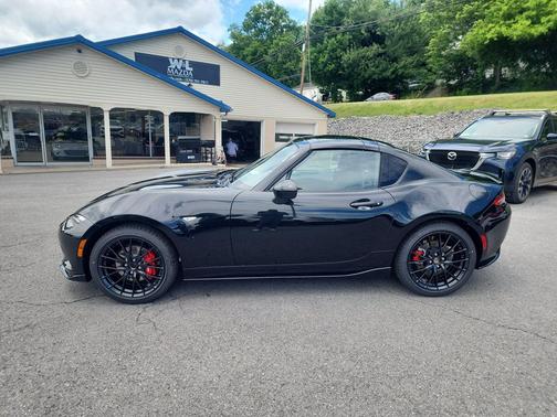 Jet Black Mica 2026 Mazda MX-5 Miata RF Club